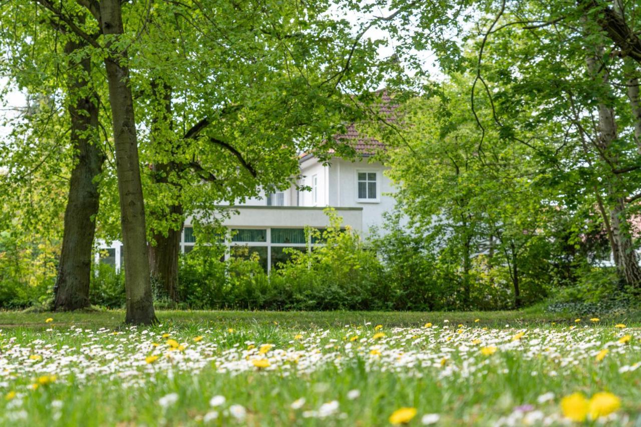 Parkhotel Neustadt Garni Exteriör bild